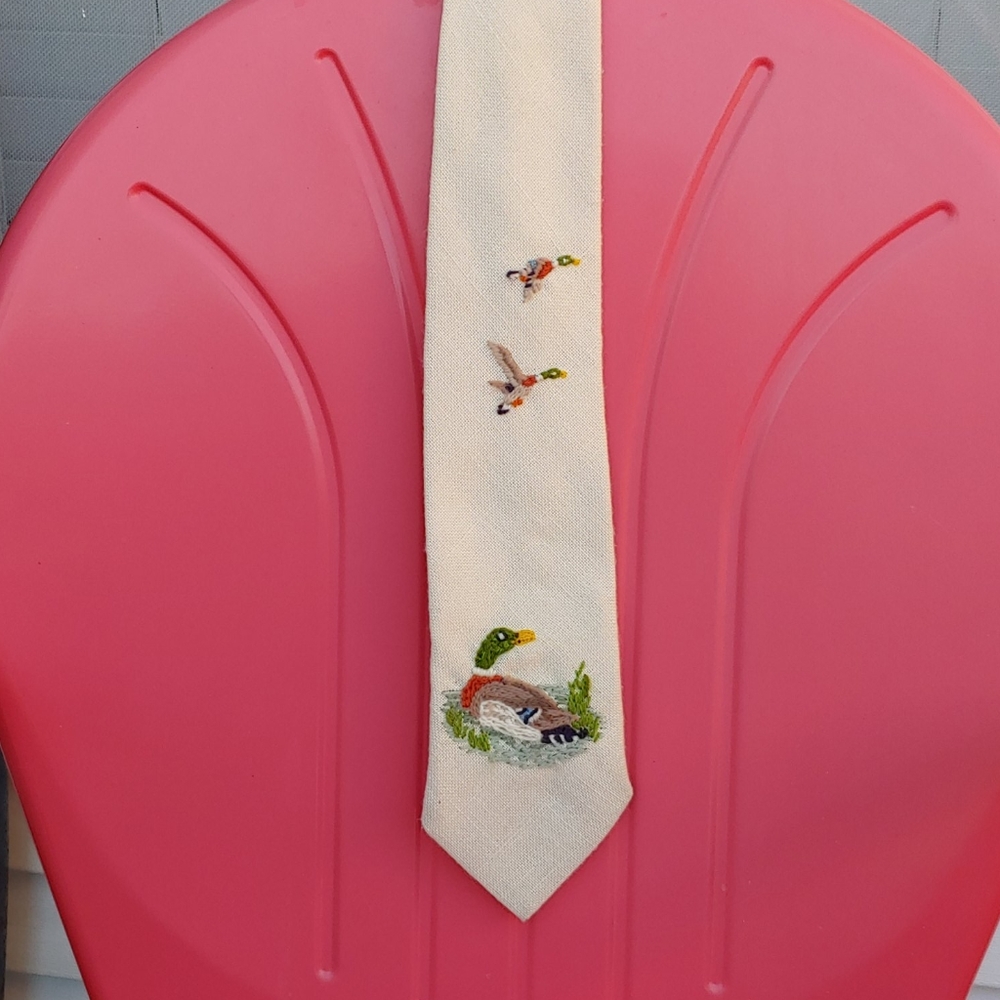Vintage tie